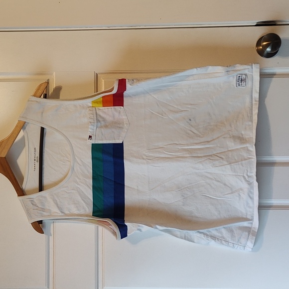 Tommy Hilfiger Tank - Picture 1 of 3